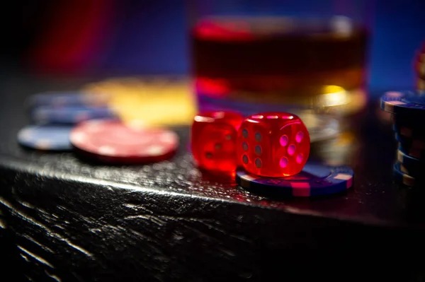 Live Kembang Kempis table with dealer and cards visible